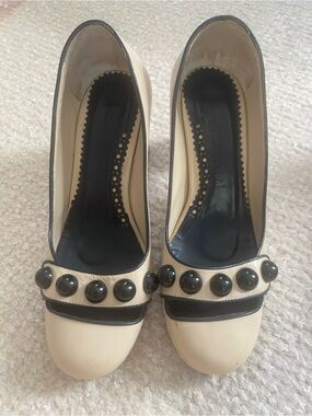 Sarah Chofakian Classic Women's Cream and Black Studded Pumps